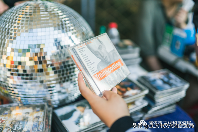 武汉东湖有哪些好玩的地方，武汉东湖玩的地方好玩（本周末，跳东湖）