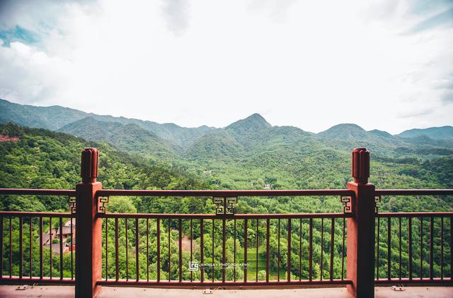 世界最险的山在哪，世界上最危险的山是哪座山（90度垂直崖壁险过悬空寺）