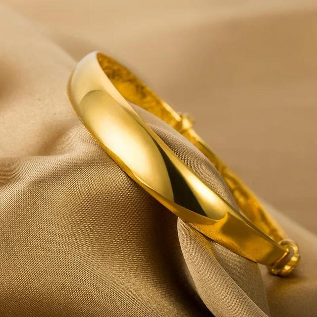 3d金是什么金，最近在网上看到了3。d想知道金这个词3d金是什么金（春节买黄金手镯，什么金子最好）