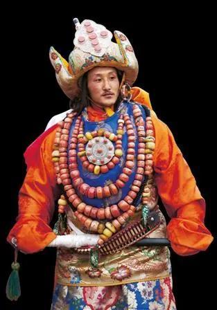 东乡族有什么风俗习惯，东乡族生活风俗（裕固族、东乡族、保安族等少数民族精美服饰文化）