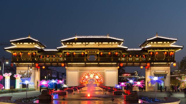 镜湖区景点，水镜湖风景区（鸠兹风景区：一主两副）