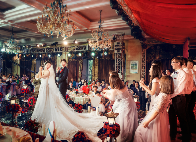 伴娘必须是未婚吗，已婚闺蜜可以做伴娘吗（00后女生当41次伴娘）