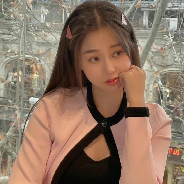 很小众却很惊艳的头像，ins惊艳小众女生头像 山高自有可行路水深自有渡船人。微信（正如我不能做你的梦）