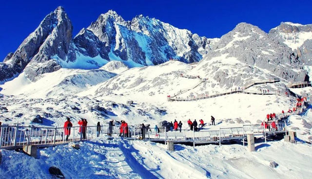 玉龙雪山游玩攻略，玉龙雪山自助游攻略（2022最新攻略，避坑指南）
