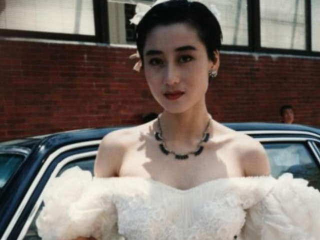 又酷又飒的女明星短发，能驾驭“短发”的女明星