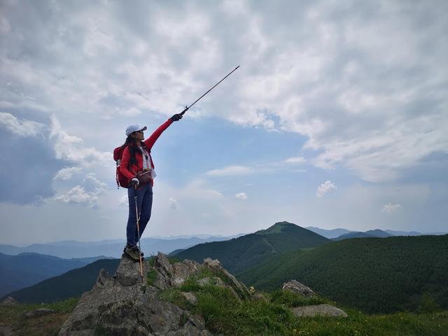 易县免费旅游景点大全，保定易县旅游景点哪个最好（保定市西部八山区县“免费登山”景点）