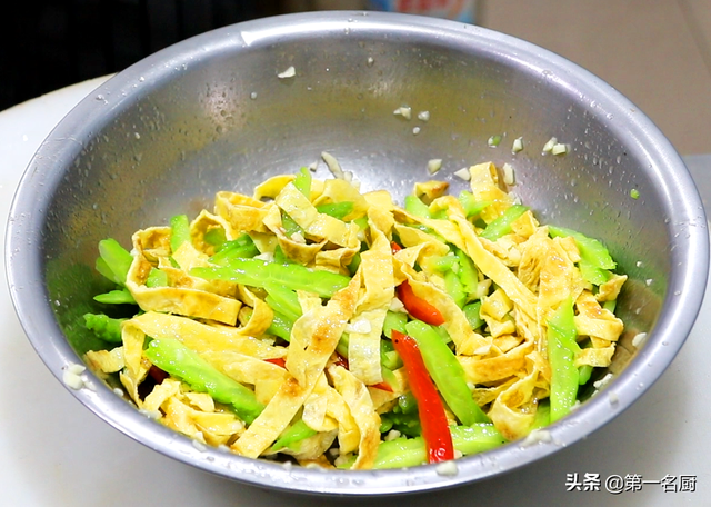 吃瓜是什么意思，吃瓜表情是什么意思（记得常吃这5种瓜）