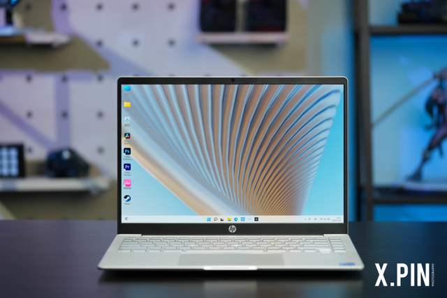 hp笔记本开机闪屏，电脑开机一直闪屏怎么办（可能会改变你对轻薄本的偏见）