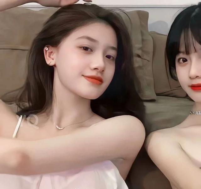 又酷又帅又霸气的闺蜜头像，帅气，超酷！五人闺蜜头像。微信（多人姐妹头像丨闺蜜头像）