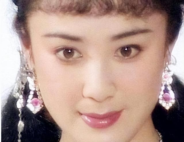 最美妲己傅艺伟为何自甘堕落，从“最美妲己”到“阶下囚”