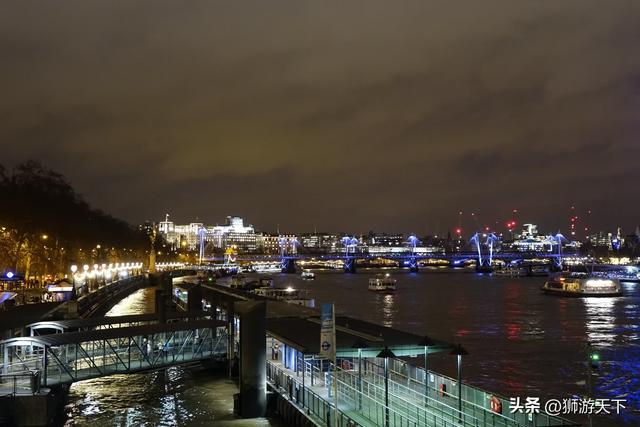 游玩英国伦敦大广场，<泰晤士河夜景>+阿拉法特广场