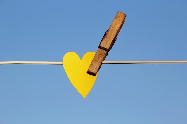 怎样知道自己被暗恋了，测试ta是否暗恋你（男人这些不自觉的表现）