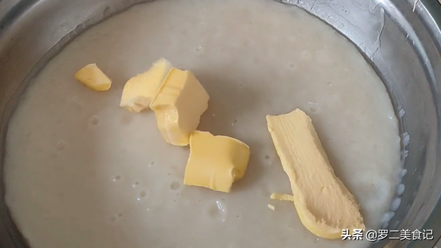 糯玉米蒸多长时间，蒸糯玉米一般需要多少长时间（糯米粉加水上锅一蒸）