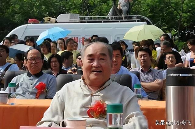 中国现代书法家排名一览表，当代十大书法家排名（现代80位书法大家作品欣赏）