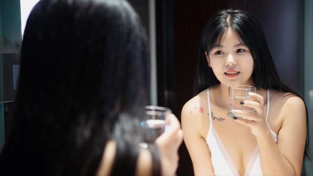 男人为什么喜欢漂亮的女人？