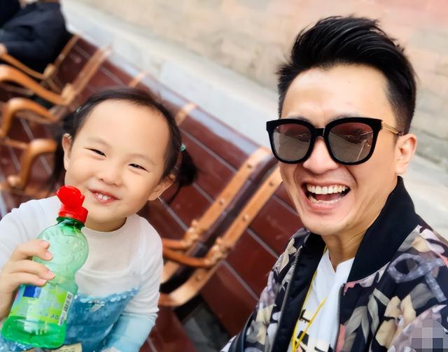 主持人杨帆媳妇个人资料，央视主持人杨帆