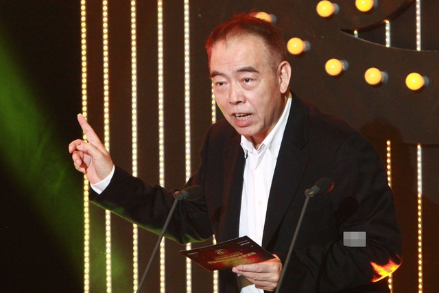 陈雨昂是陈红亲生的吗，陈红儿子陈雨昂（他为何转身就娶小16岁的陈红）