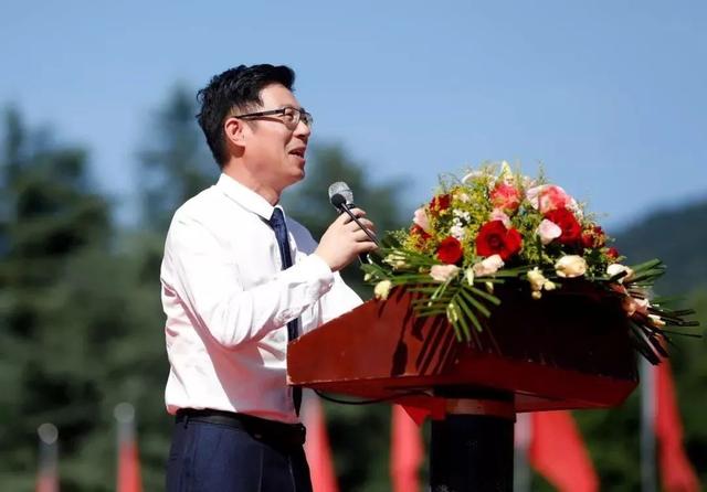 湖南卫视主持人舒高，舒高是哪里人（离开湖南卫视的10位知名主持人）