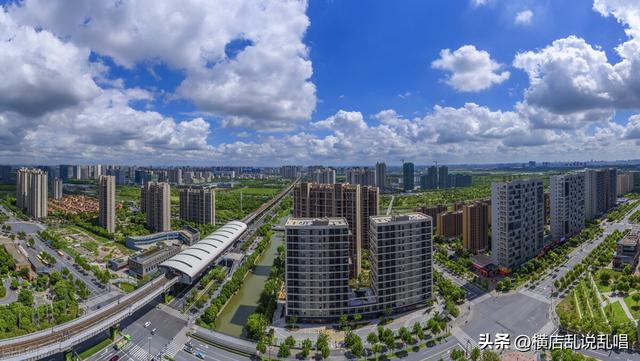 上海长宁区房价，上海长宁区是郊区还是市区（为何魔都上海楼市房价却依然涨声连连）