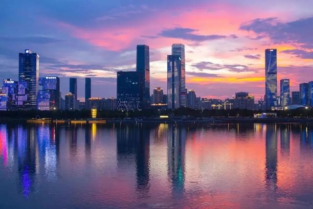 香港身份证申请条件，香港身份证申请条件及流程（2022年申请香港身份这么容易了）