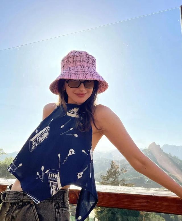 怎么拍照比较好看，怎样拍照才能拍出效果（10条把人拍好看的摄影小秘密）