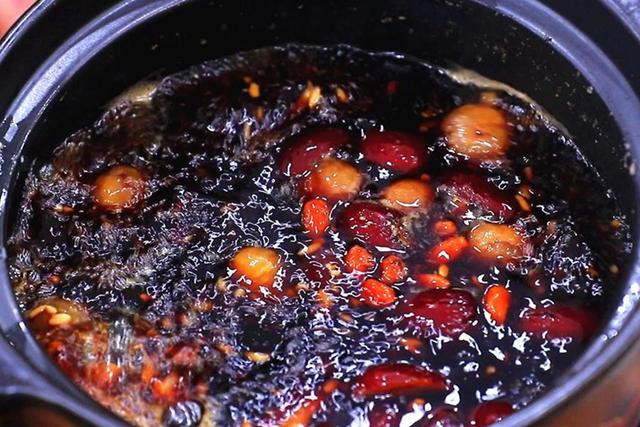 冬季女性养生食谱，冬季女性养生食谱有哪些（建议大家冬天多吃5样）