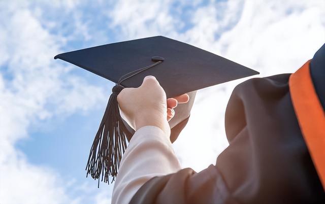 今年高考生有多少人，河南今年高考生有多少人（2022年全国高考报名1193万人）