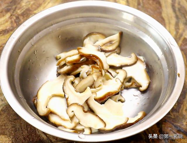 夏日解暑汤配方，最适合夏天喝的5道营养汤