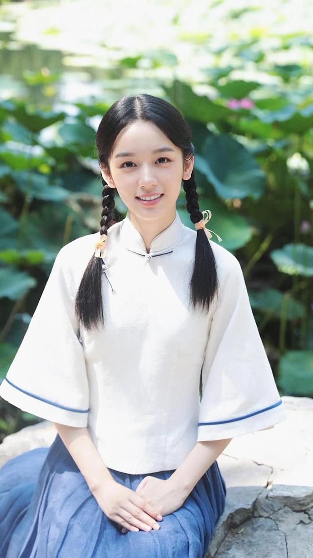 文艺范的句子关于青春，有文艺范的句子（清新文艺型的周也）