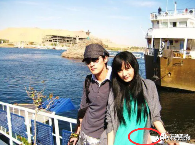 杨幂和胡歌现在关系如何，再回顾下他和薛佳凝、杨幂、江疏影的爱情故事