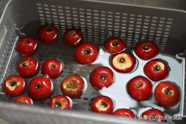 山楂水怎么熬，山楂水怎么熬不酸（又到了山楂出没的季节了）