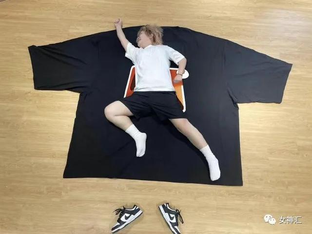 衣服码子的大小怎么区分，衣服的尺码大小怎么分（网购千万记得看清尺码哈哈哈哈哈有这衣服都不用租房了）