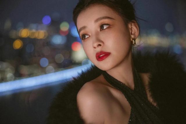 如何评价孙怡的长相，孙怡——天使面孔魔鬼身材