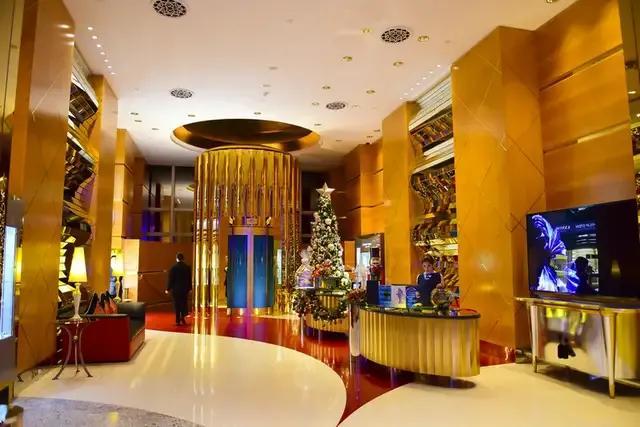 迪拜帆船酒店简介，迪拜帆船酒店介绍（80张高清图带你走进迪拜七星级帆船酒店）