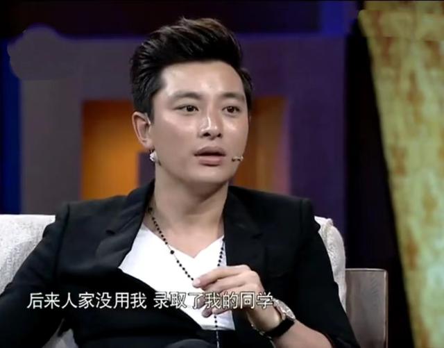 贾乃亮个人资料简介，贾乃亮个人资料简介及家世（再看贾乃亮和李小璐的婚姻）