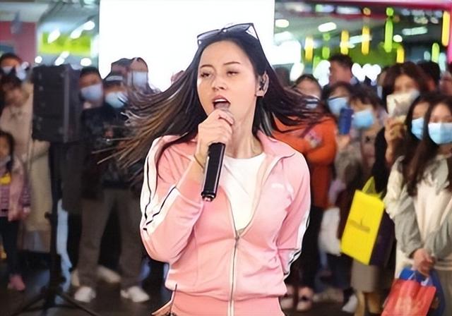 唐艺的资料，唐艺简介（唐艺为何被称户外“天花板”）