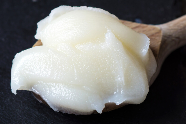 猪油有异味怎么去除，猪油有骚味怎么处理（猪油白净香浓没腥味）