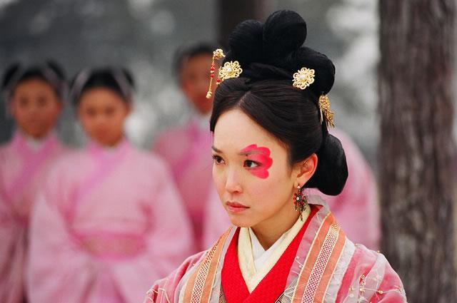 闭月羞花中的闭月指的是谁，闭月羞花中的闭月指的是什么（奇丑无比却活成人生赢家）