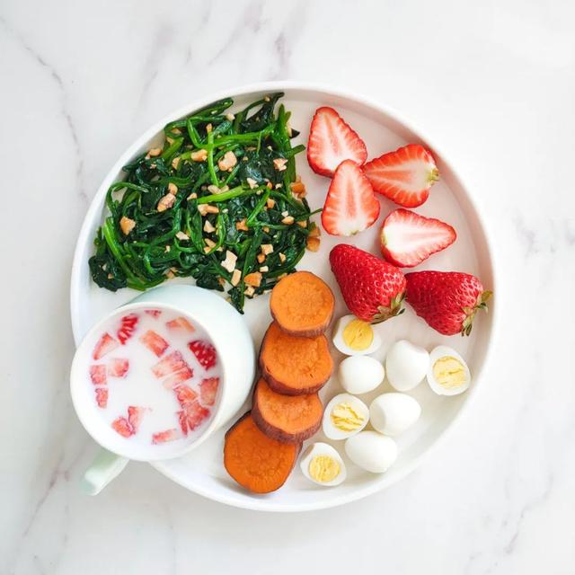 一根玉米相当几碗米饭，一根玉米的热量（450千卡1周早餐食谱来喽）