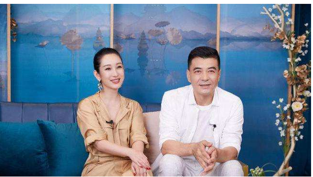 秦海璐婆婆：老公儿子均离世，儿媳孕期忍痛照顾，生活幸福也有泪