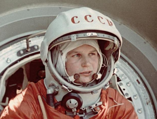 女宇航员太空离奇怀孕，刘洋为什么没有王亚平混得好（女航天员来月经咋办）