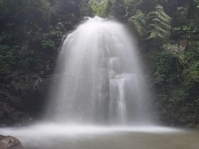 南昌梅岭旅游攻略 ，南昌梅岭旅游攻略路线（收下这份父亲节梅岭旅行攻略）