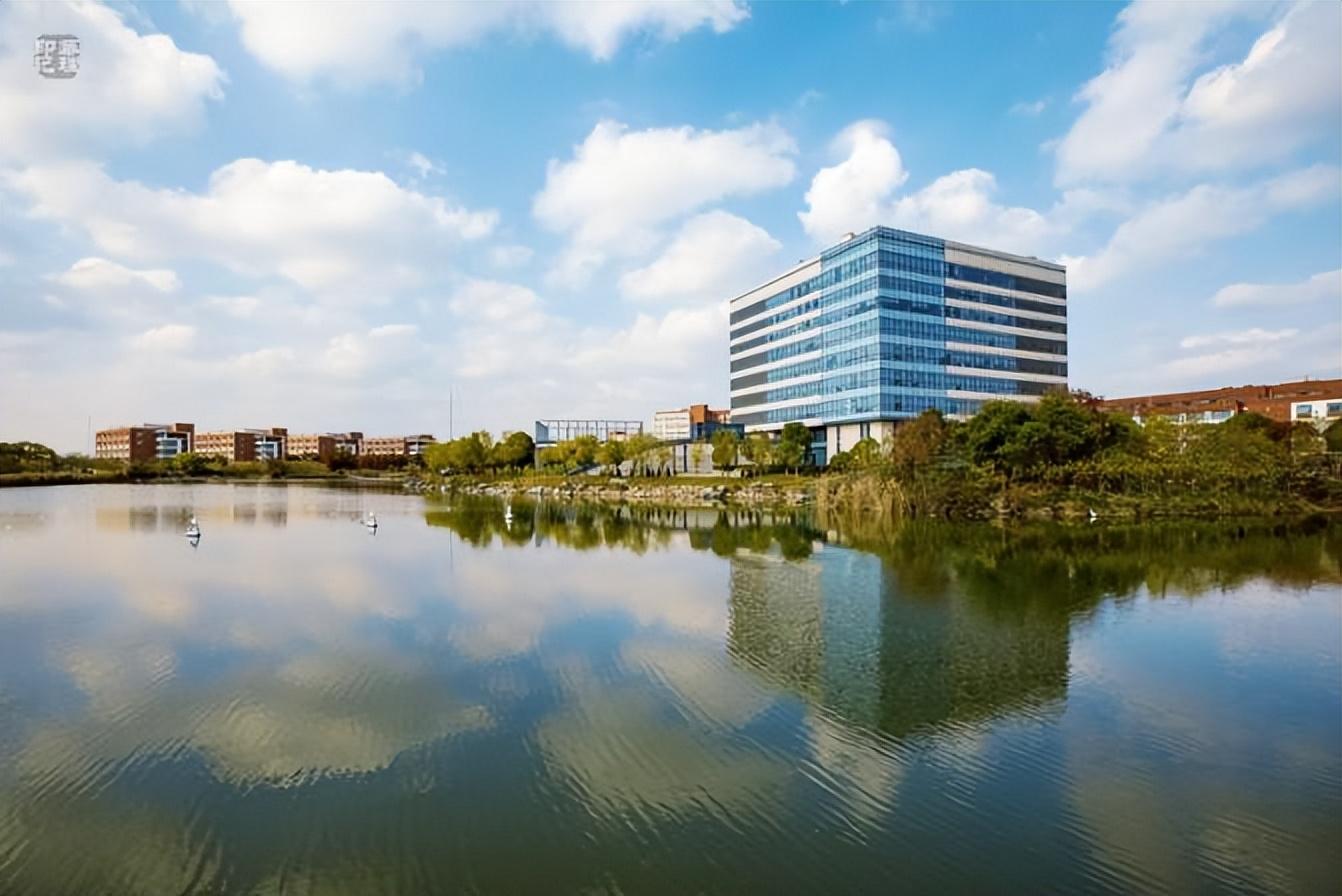 华东理工大学自主招生（翻越高山）