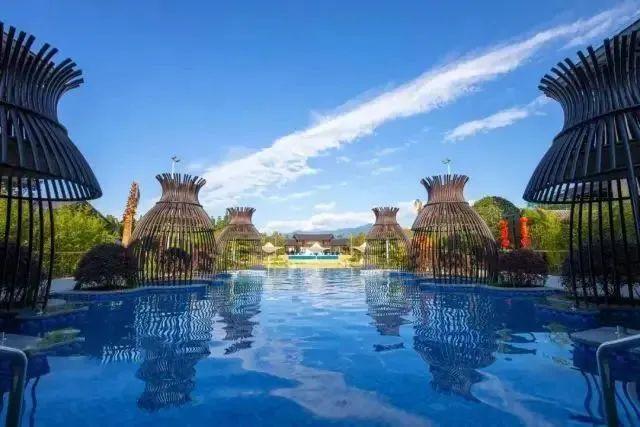 江西有哪些地方可以泡温泉，江西哪里可以泡温泉的地方（夏季避暑季——江西15家最火温泉绝对不可错过）