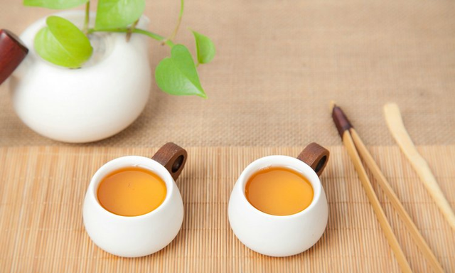 茶馆名字怎么取名，茶楼名字怎么起（茶馆：青史里的那一角袅烟）
