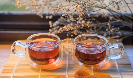 夏秋季适合喝什么茶，秋冬季适宜喝什么茶（生津润燥稳度金秋）