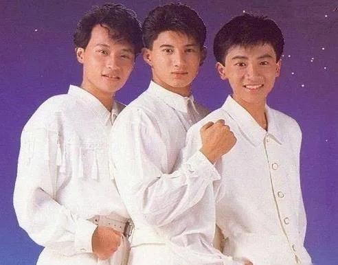 苏有朋多大年龄，苏有朋多少岁了今年多大（苏有朋：年夜饭在餐厅吃）