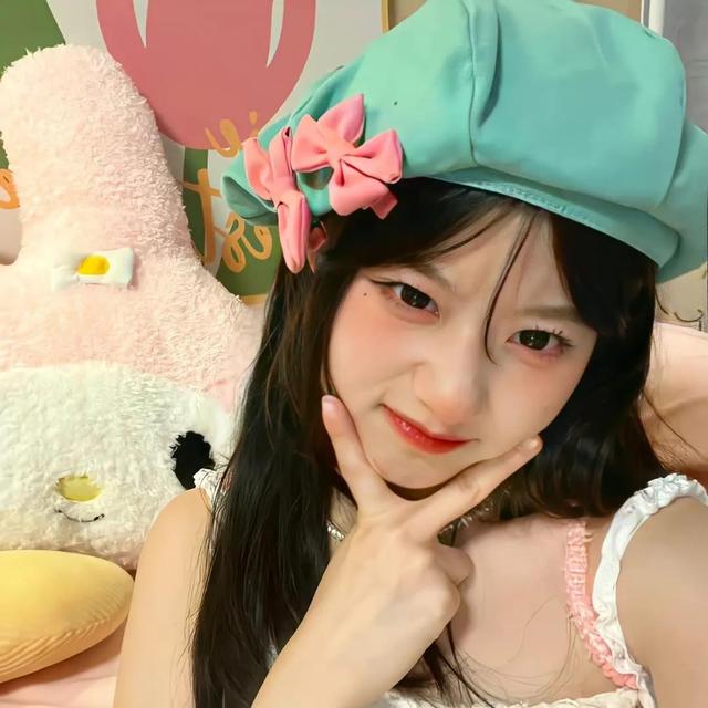 精选高清女头，微信头像，精选高清女头（高清无水印女生头像）