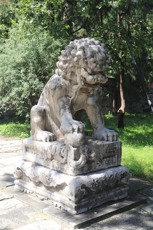 北京香山公园里面都有哪些寺庙，香山公园里面的寺庙（碧云寺金刚宝座塔）
