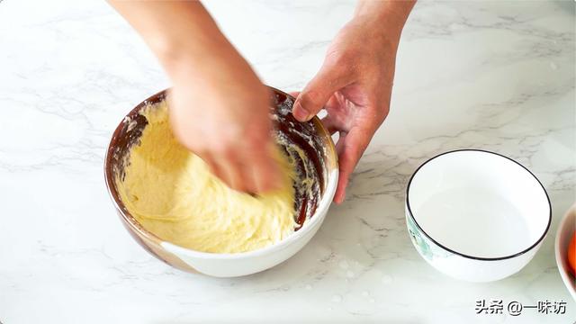 面片汤的家常做法，家常面片汤的食谱（非常适合当早餐和晚餐吃）